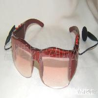 创新科技与时尚的结合 销售眼镜MP3指南